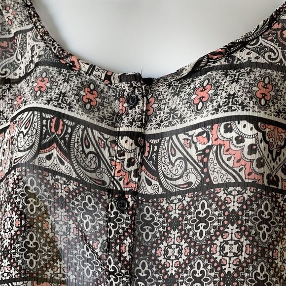 MUDD Boho Print Top Size M - Picture 4 of 9
